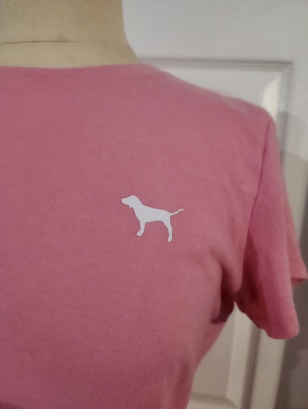 PINK Victoria's Secret Short Sleeve Logo Tee in Pink - Picture 3 of 8